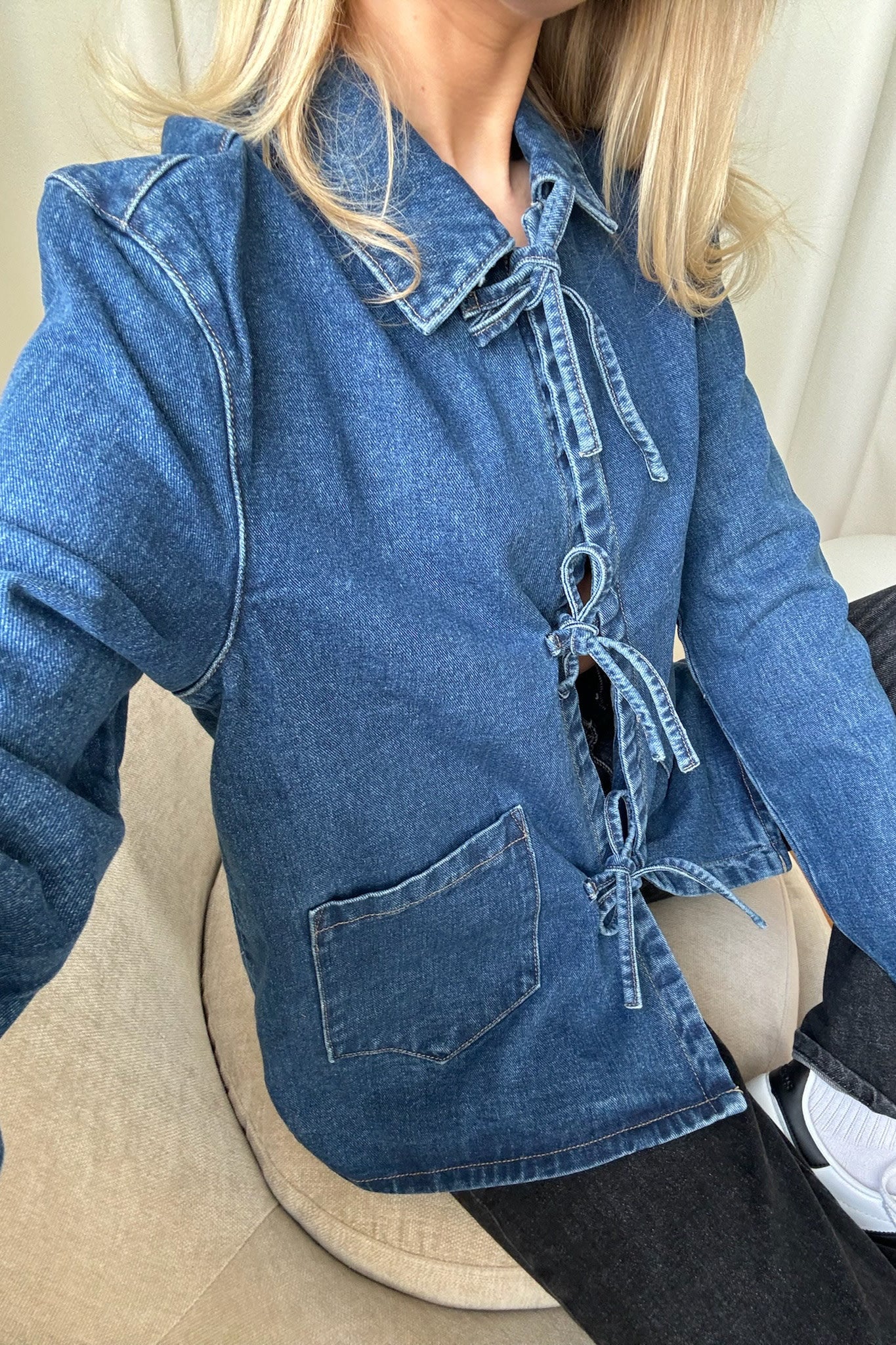 Sarah | Klassisk denimjakke til alsidige looks