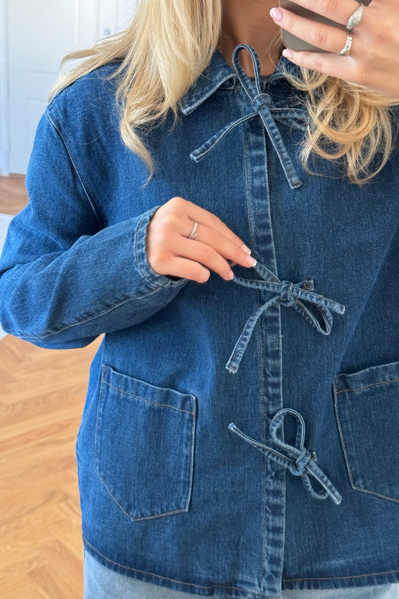 Sarah | Klassisk denimjakke til alsidige looks