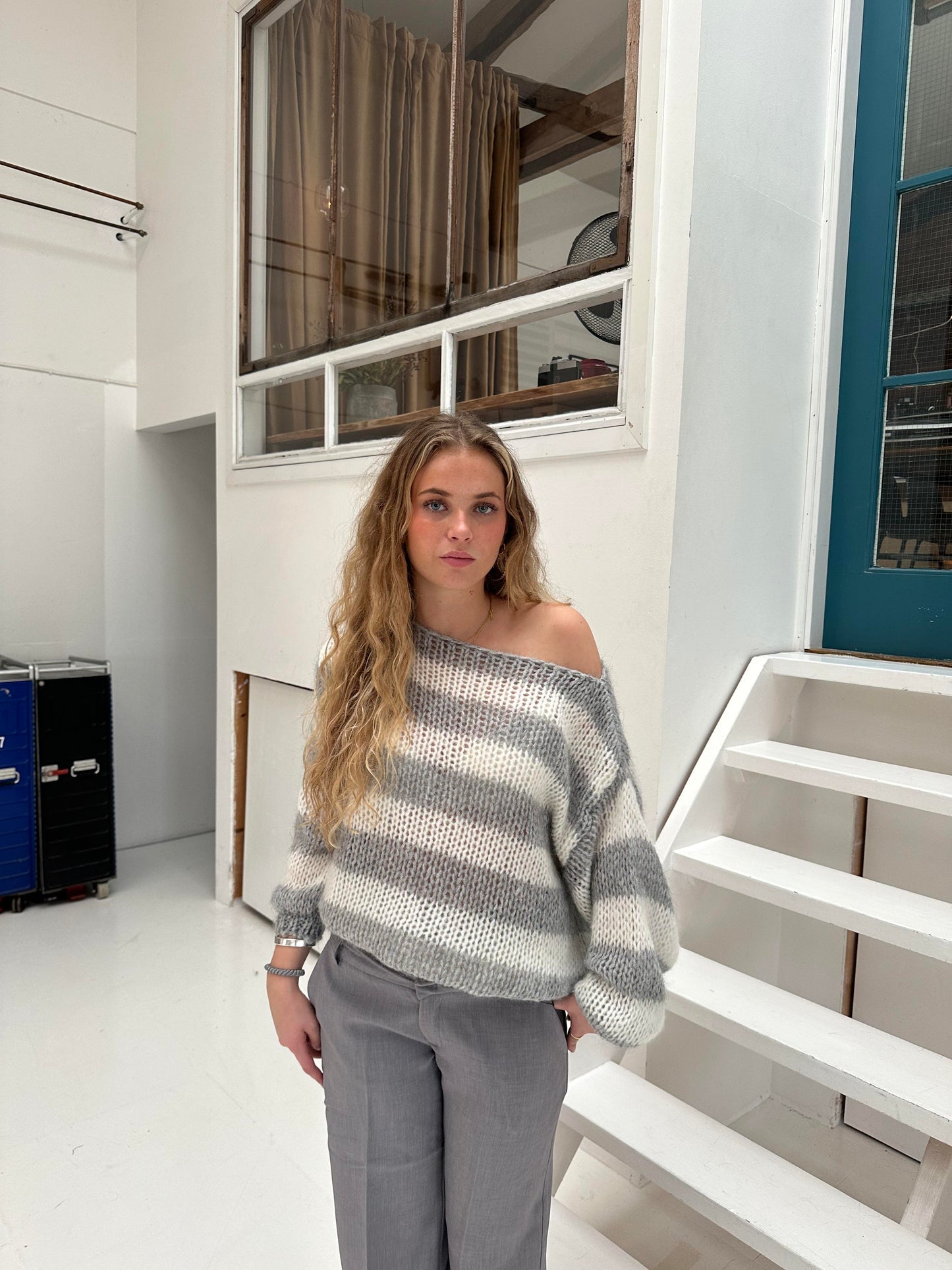 Aida | Strikket sweater med striber – tidløs & hyggelig