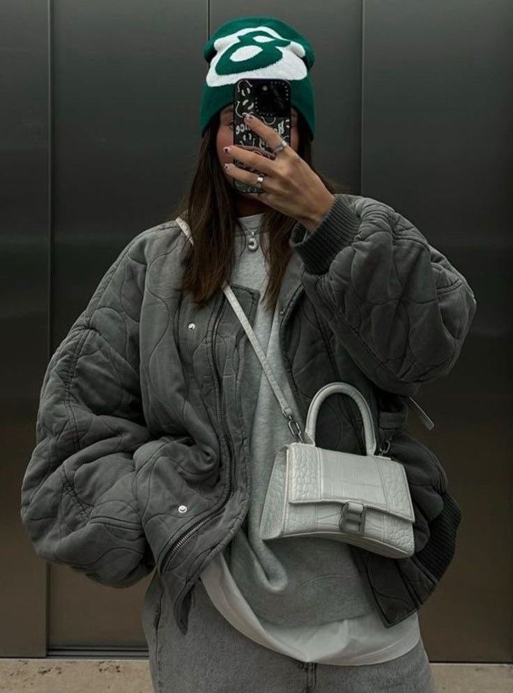 Maxime | Polstret Oversized Bomberjakke i Vintagegrå
